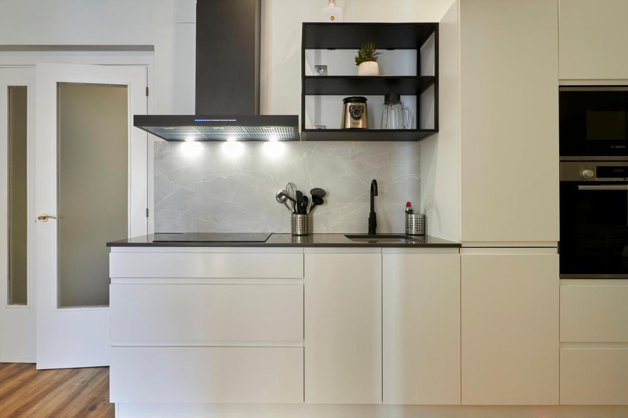 Quiet Luxury 2-bed For Couples & Families Appartement Barcelone