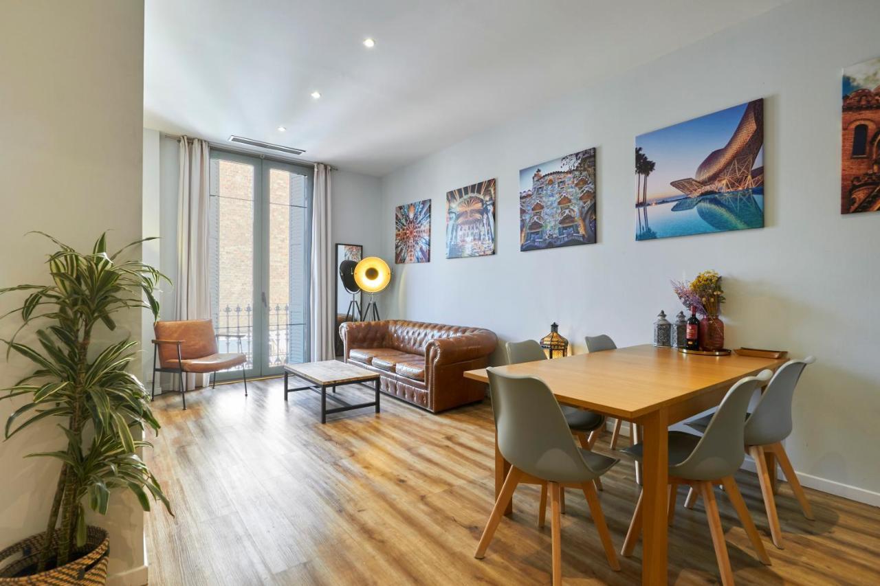 Quiet Luxury 2-bed For Couples & Families